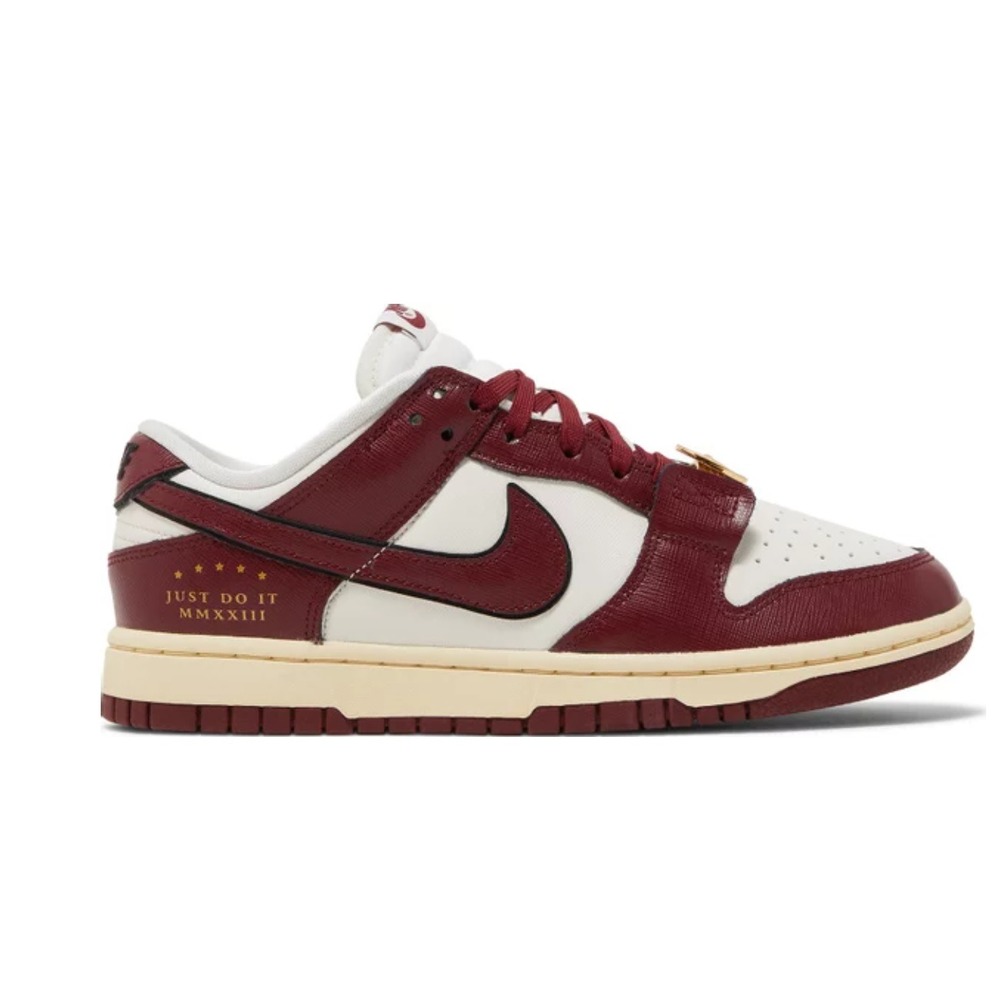 Nike Dunk Low SE Sisterhood Sail Team Red Kadın Spor Ayakkabı