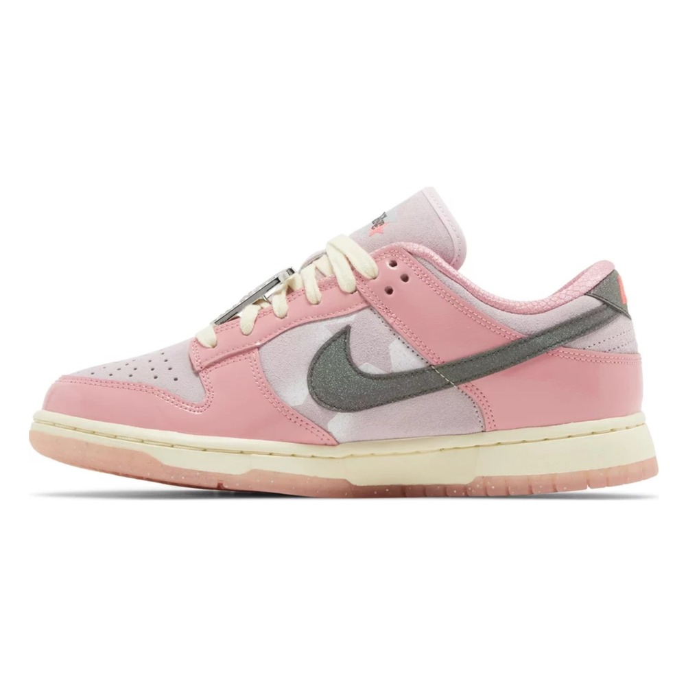 Nike Dunk Low LX Barbie, görsel 2