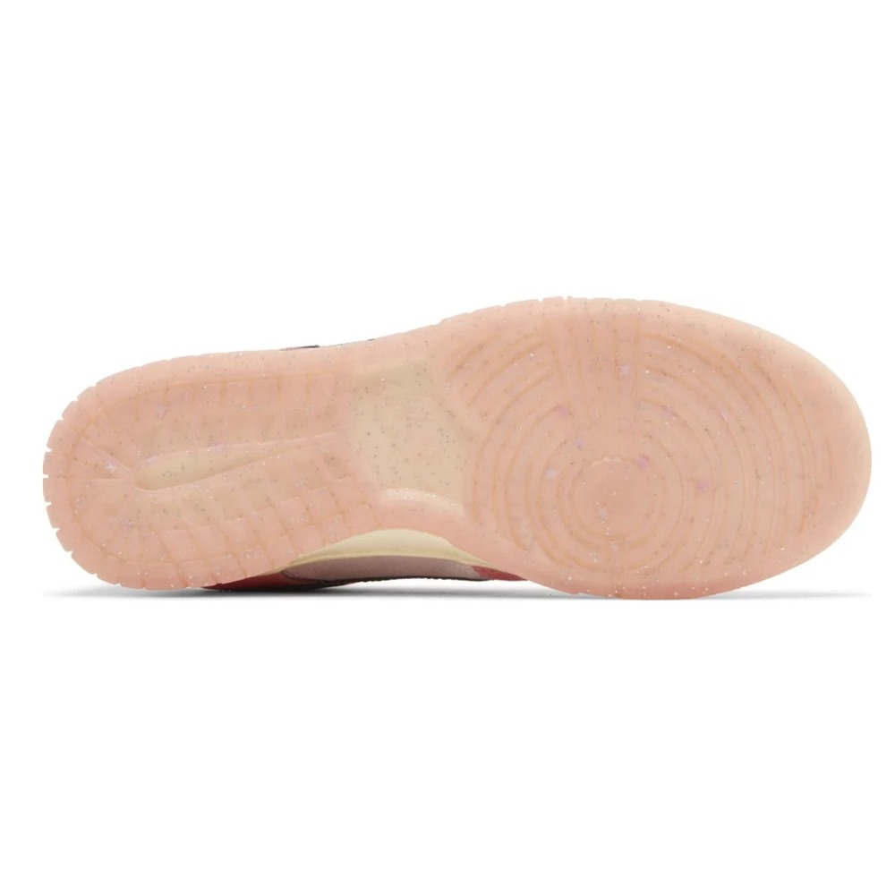 Nike Dunk Low LX Barbie, görsel 4