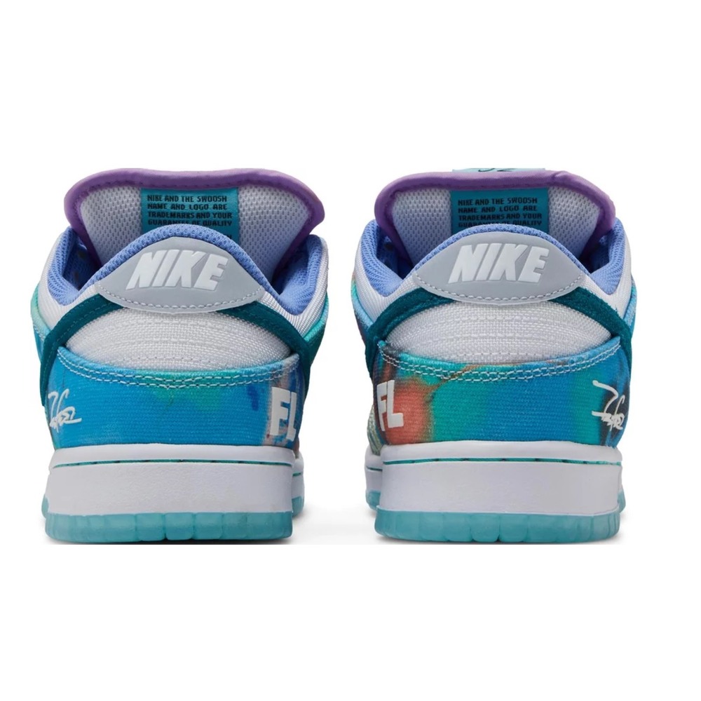 Nike SB Dunk Low Futura Laboratories Bleached Aqua 3 Nike SB Dunk Low Futura Laboratories Bleached Aqua - Görsel 3