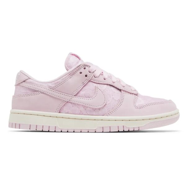 Nike Dunk Low Regal Pink Kadın